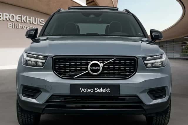 Volvo XC40 (2022) thumbnail 5