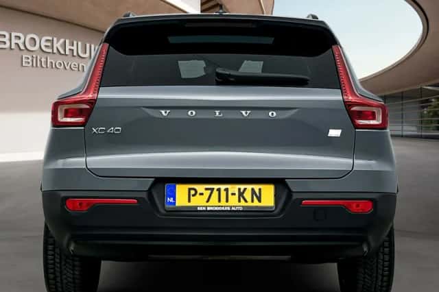 Volvo XC40 (2022) thumbnail 6