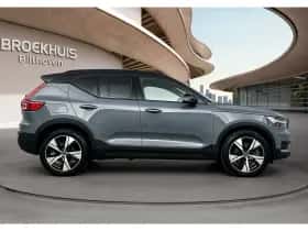 Volvo XC40 (2022) thumbnail 7