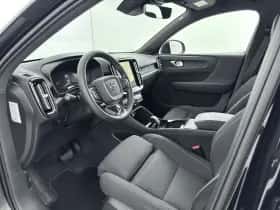 Volvo XC40 (2022) thumbnail 11