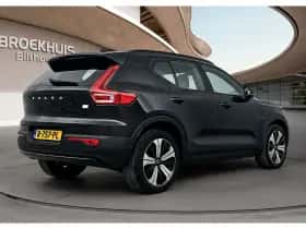Volvo XC40 (2022) thumbnail 4