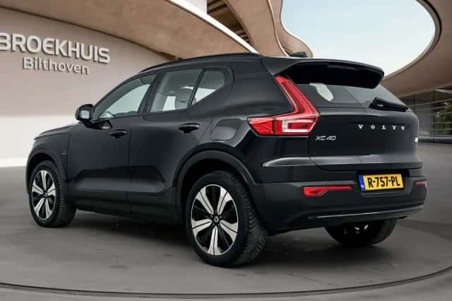 Volvo XC40 (2022) thumbnail 5