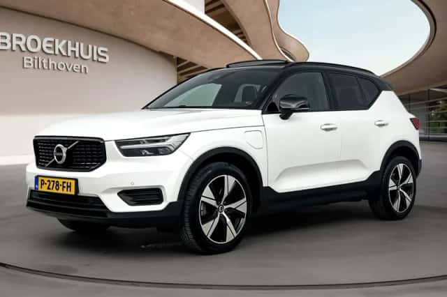 Volvo XC40 (2022) thumbnail 1