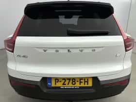 Volvo XC40 (2022) thumbnail 15