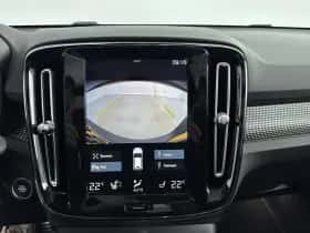 Volvo XC40 (2022) thumbnail 16