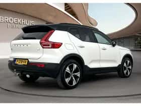Volvo XC40 (2022) thumbnail 4