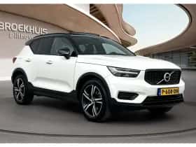 Volvo XC40 (2022) thumbnail 2