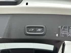 Volvo XC40 (2022) thumbnail 21