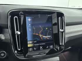 Volvo XC40 (2022) thumbnail 31
