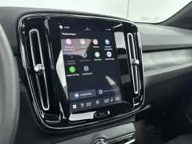 Volvo EX40 (2025) thumbnail 16