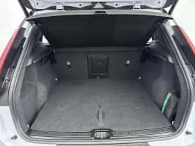 Volvo EX40 (2025) thumbnail 18