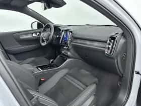 Volvo EX40 (2025) thumbnail 21