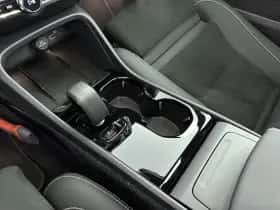 Volvo EX40 (2025) thumbnail 25