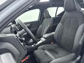 Volvo EX40 (2025) thumbnail 34