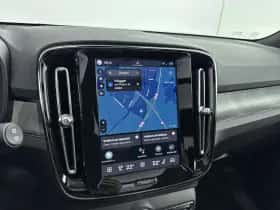 Volvo EX40 (2025) thumbnail 33