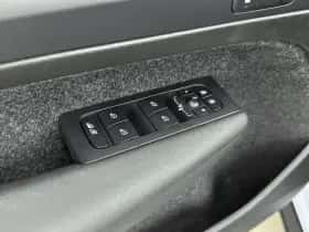 Volvo EX40 (2025) thumbnail 29