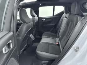 Volvo EX40 (2025) thumbnail 30
