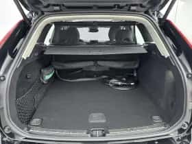 Volvo XC60 (2025) thumbnail 18