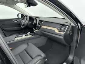 Volvo XC60 (2025) thumbnail 21