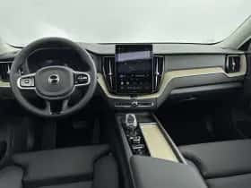 Volvo XC60 (2025) thumbnail 23