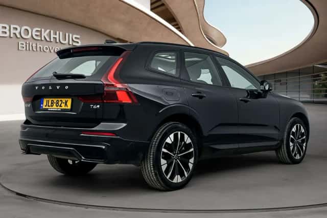 Volvo XC60 (2025) thumbnail 4