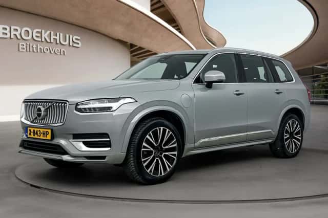 Volvo XC90 (2023) thumbnail 1