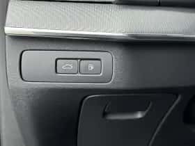 Volvo XC90 (2023) thumbnail 29