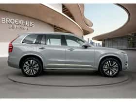 Volvo XC90 (2023) thumbnail 8
