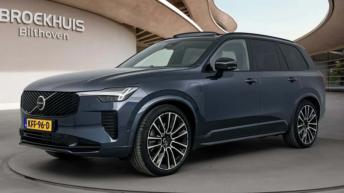 Volvo XC90 (2026) — foto 1