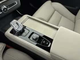 Volvo XC90 (2026) thumbnail 13