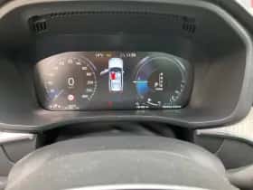 Volvo XC60 (2018) thumbnail 10
