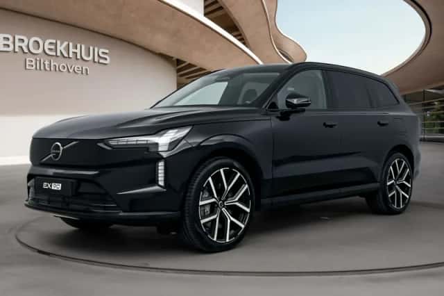 Volvo EX90 (2026) thumbnail 1