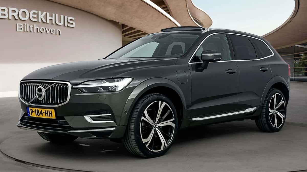Volvo XC60 (2021) — foto 1
