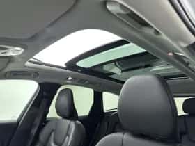 Volvo XC60 (2021) thumbnail 12
