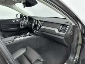 Volvo XC60 (2021) thumbnail 20