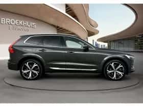 Volvo XC60 (2021) thumbnail 7