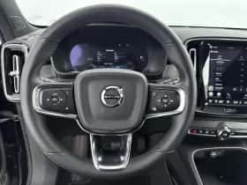 Volvo C40 (2022) thumbnail 9