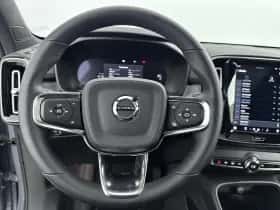 Volvo C40 (2021) thumbnail 9