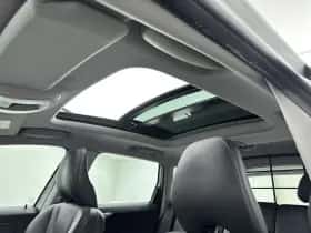 Volvo XC60 (2015) thumbnail 13