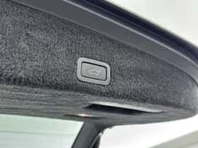 Volvo XC60 (2015) thumbnail 23
