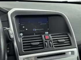 Volvo XC60 (2015) thumbnail 27