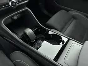 Volvo EX40 (2026) thumbnail 43