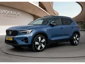 Volvo XC40 (2023)