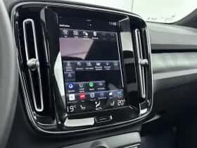 Volvo XC40 (2023) thumbnail 15