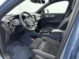 Volvo XC40 (2023) thumbnail 21
