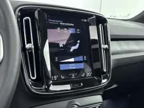 Volvo XC40 (2023) thumbnail 25