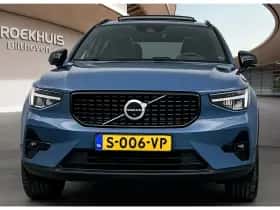 Volvo XC40 (2023) thumbnail 5