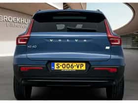 Volvo XC40 (2023) thumbnail 6