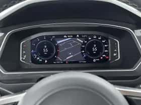 Volkswagen Tiguan (2021) thumbnail 15