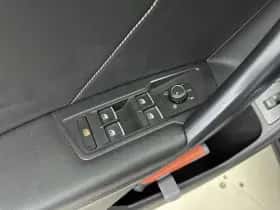 Volkswagen Tiguan (2021) thumbnail 23